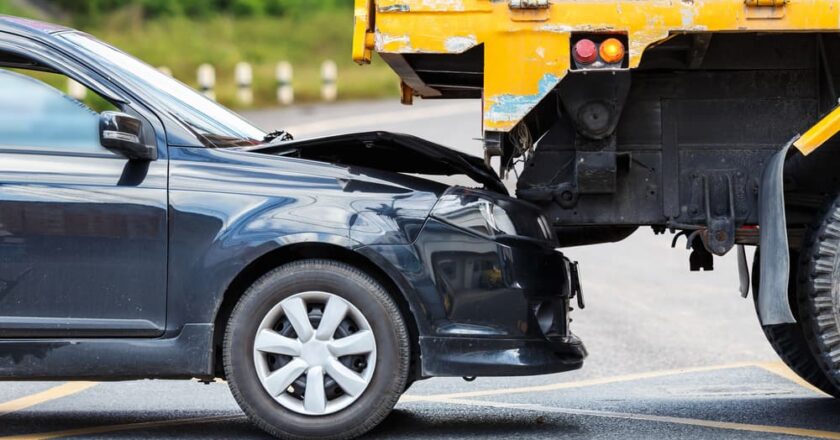 What Does a Rear-End Collision Attorney Do?